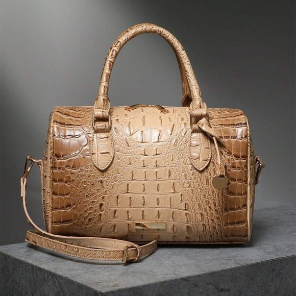 Elegant Tan Crocodile-Embossed Satchel​ - Picture 2 of 7